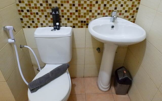 Best Value 1Br At Twin Tower Apartment