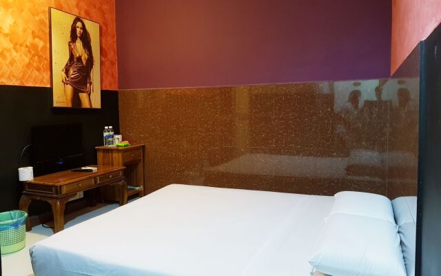 Flyk Hotel