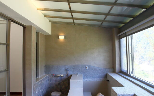 Spring Spa Hotel