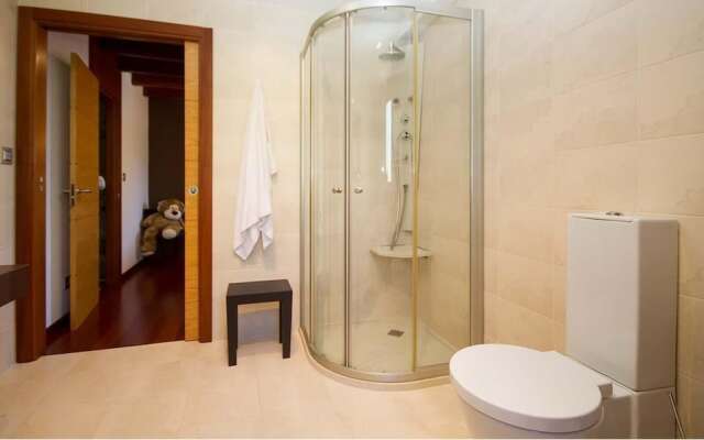 House - 3 Bedrooms - 107757