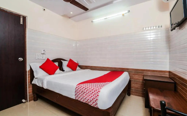 Varsha Grand Residence by OYO Rooms