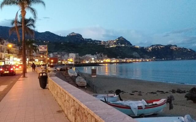 Apartment with One Bedroom in Giardini Naxos , with Wonderful Sea View And Furnished Terrace - 50 M From the Beach