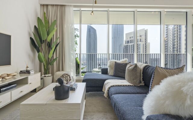 Spacious Apt With Incredible Canal and Park Views