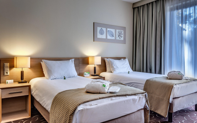 Holiday Inn Resort Warszawa Józefów**** by IHG