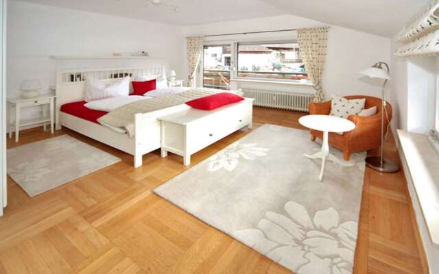 Sunshine Apartment Anne