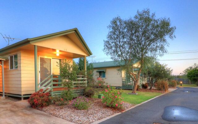 Pepper Tree Cabins