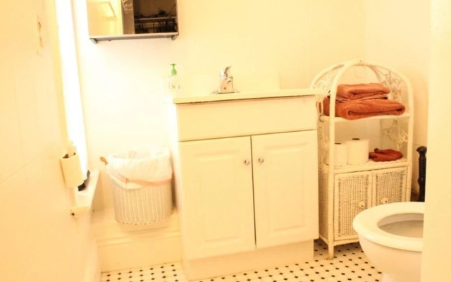 Cole Valley Suite Holiday