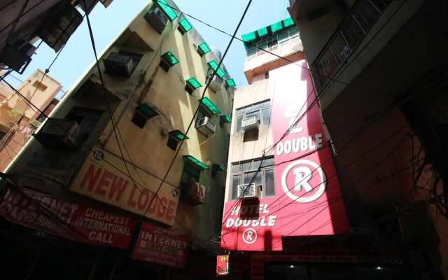 Hotel Double R