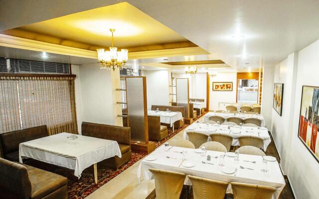 Hotel Subash International