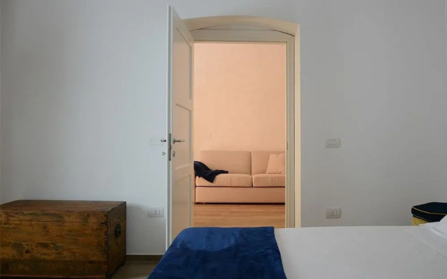 Suite Home Trani Old Town