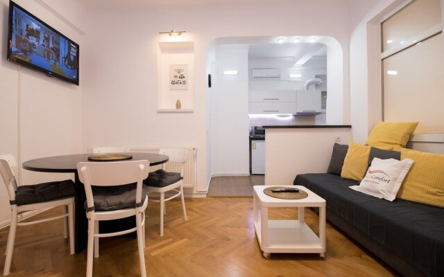 Apartment Batistei Near Old Town