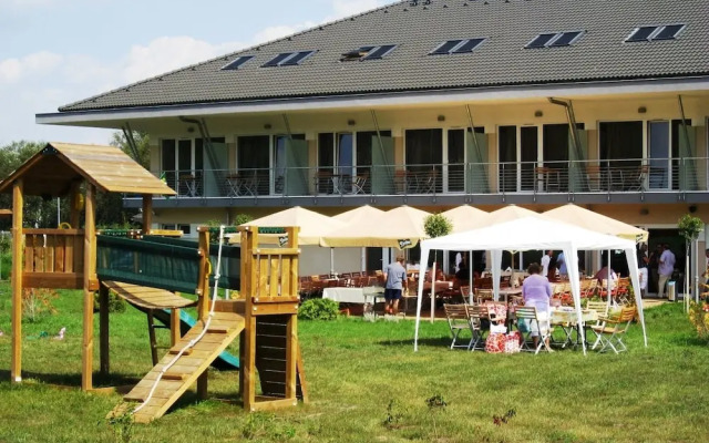 Szépia Bio & Art Hotel