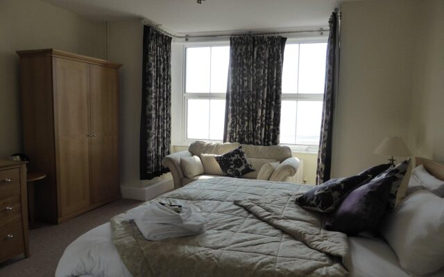Bailey Ground Lodge