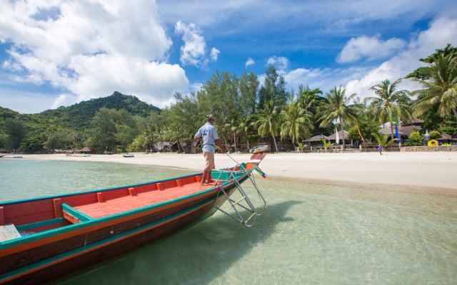 Bottle Beach 1 Resort