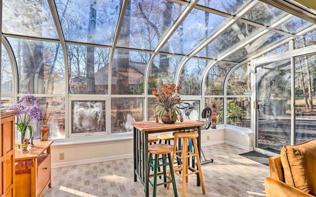 Wilmington Apartment - Close to Hiking & Dtwn