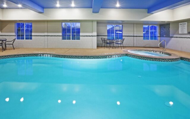 Holiday Inn Express Hotel & Suites JACKSONVILLE by IHG