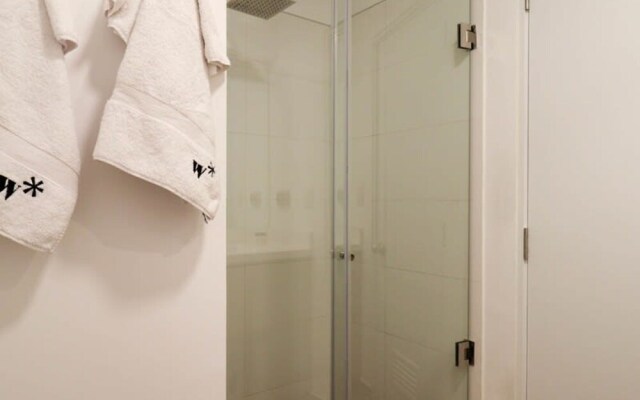 w 2BR Apartment w Private Gym in Miraflores