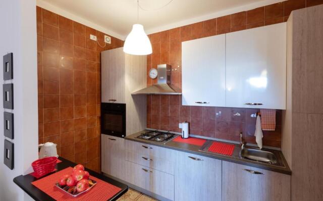 086 - Sunshine Home, 5 minuti dalla spiaggia, VISTA MARE - PARCHEGGIO PRIVATO GRATIS INCLUSO