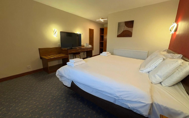 Tollgate Hotel And Leisure