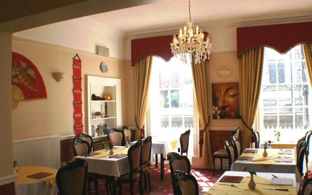 Bank House Hotel