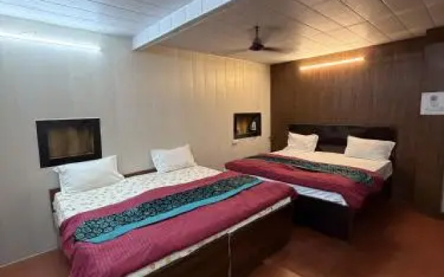 OYO 80522A Taj City Hotel