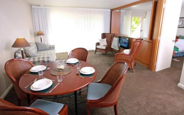 Pacific Bay Resort