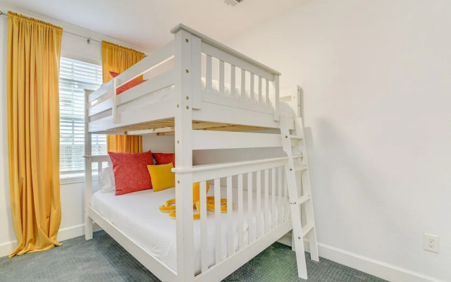 Galveston Vacation Rental Near Cruise Terminals!