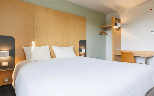 B&B HOTEL Clermont-Ferand Nord Riom