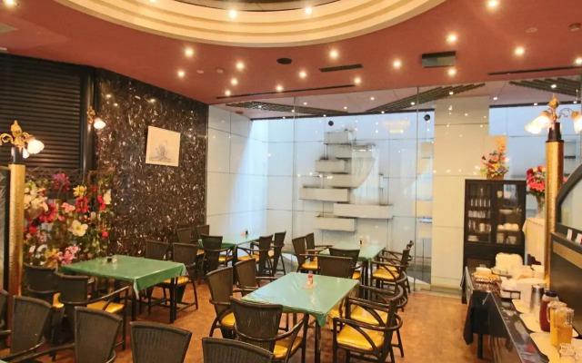 APA Hotel Uozu Ekimae
