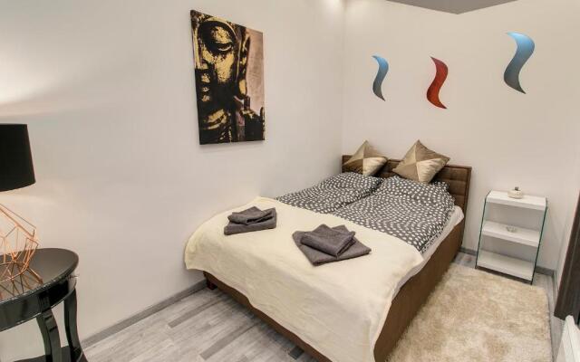 Tamara Apartment