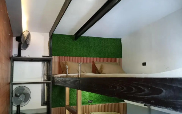 Holyghost Veranda Transient Guest House Baguio 42 step rooftop