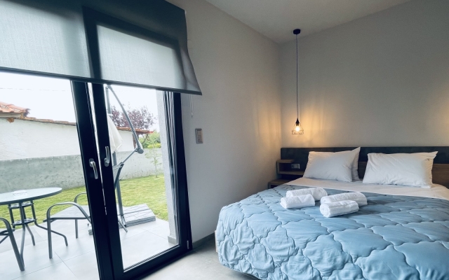 TheaSea Luxury Suites- Studio Suite 3