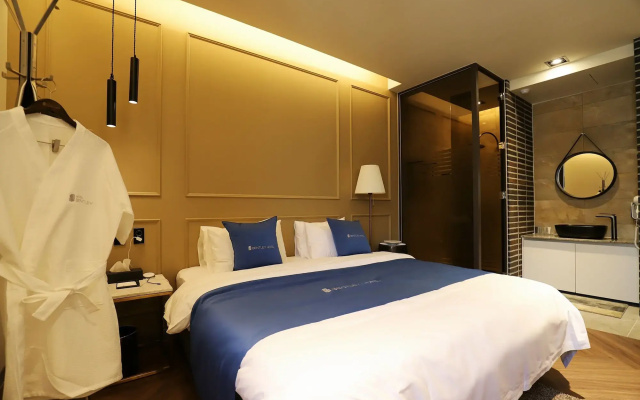 Hotel Bentley