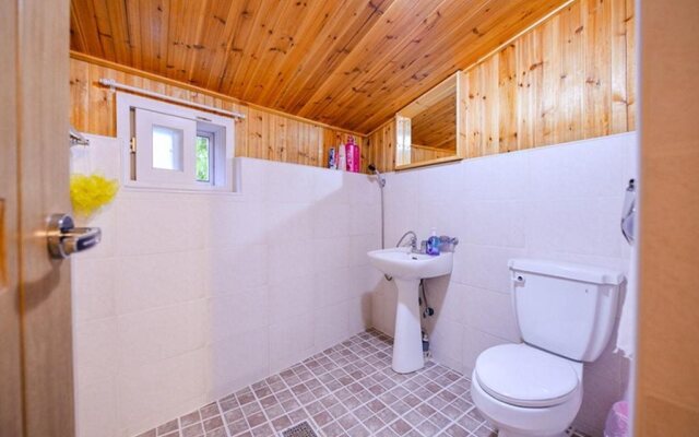 Jeonju Golmokgil Guesthouse