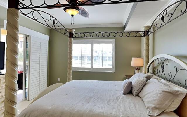 Bella Lago 322