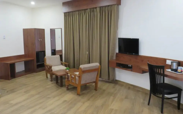 Dariyalal Hotel