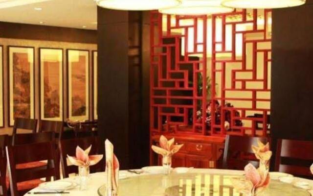 Yangguang Licheng Hot Spring Hotel - Beijing