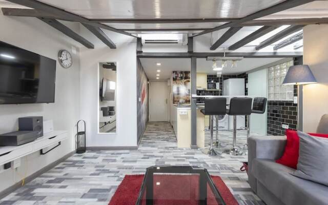 Rentalis Gran Vía - Luna