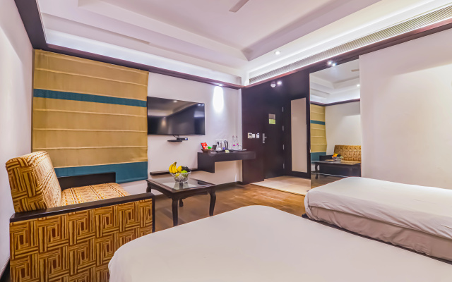 Hotel Godwin Deluxe – Guest Rooms – Delhi