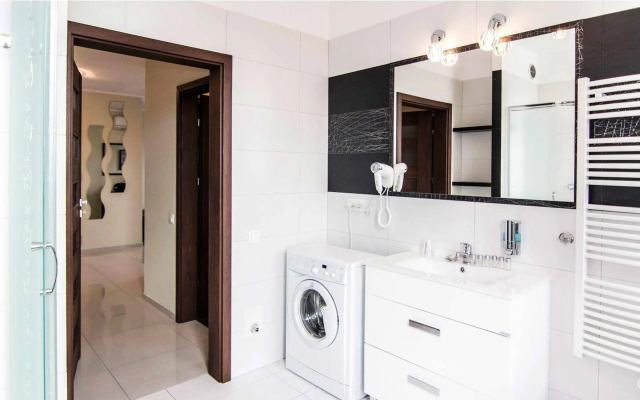 Lux Aparthotel