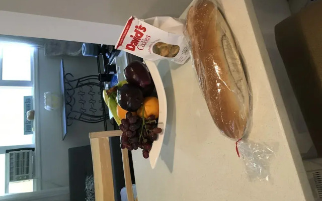 Brushwood House by Smith Point Beach