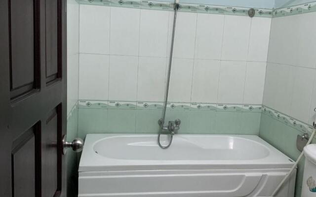 Hong Ngoc Hotel