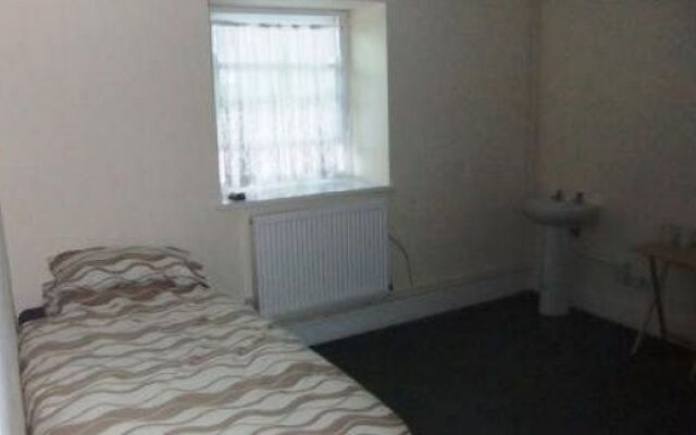 Bolton Hotel