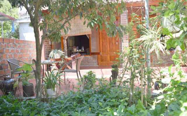 Van Long Family Homestay