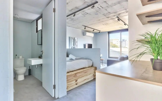 Lovely Couples Retreat Studio Apartment!