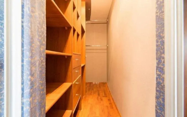 Houm Otel' na Vladivostokskoj, 12