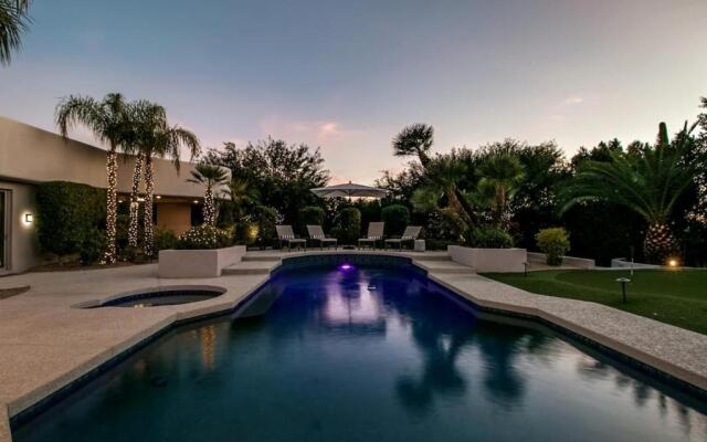 Stunning Private & Modern N. Scottsdale Estate!