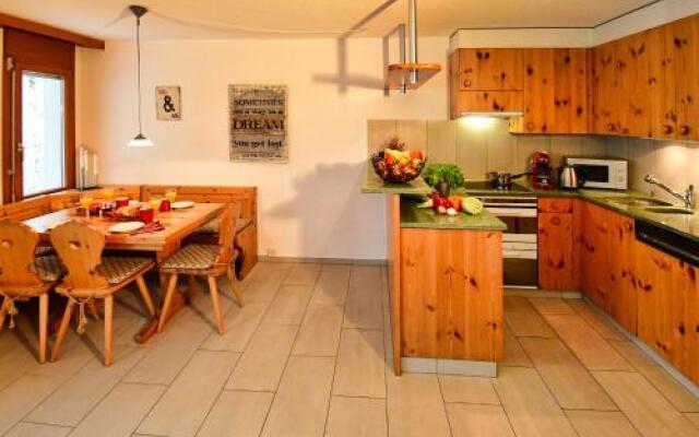 Lakeside - 3.5 Zimmer Ferienwohnung am Laaxersee