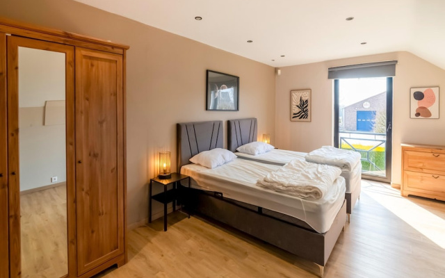 Delightful Villa in Sourbrodt With Swimming Pool, Terrace