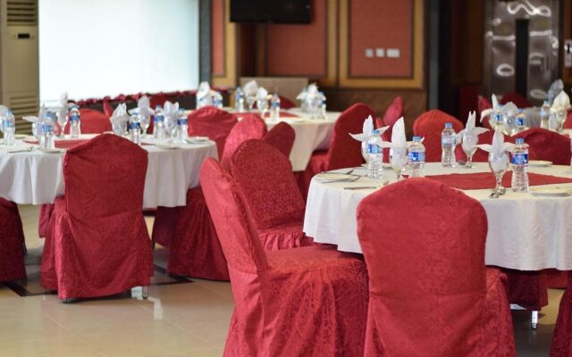 Hotel Lahore